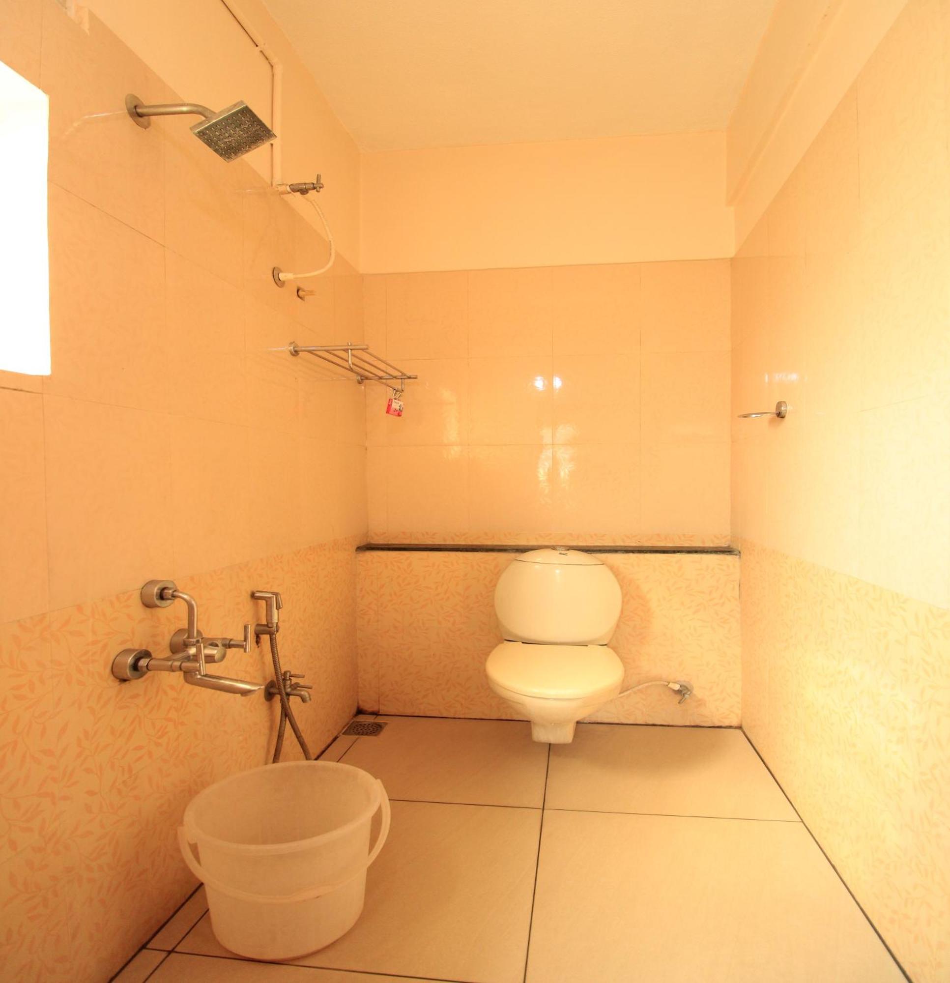Hotel Rathnavel Towers Chennai Exterior foto